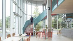 Mashup Bar Restaurant and Microbrewery / Vous Architecture & Design