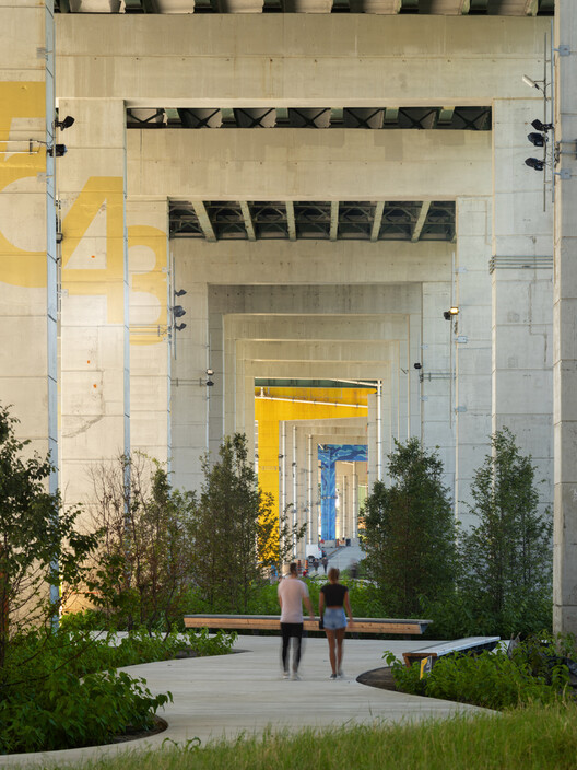 How Can We Make Future Megacities Become Smart as Well? - Featured Image