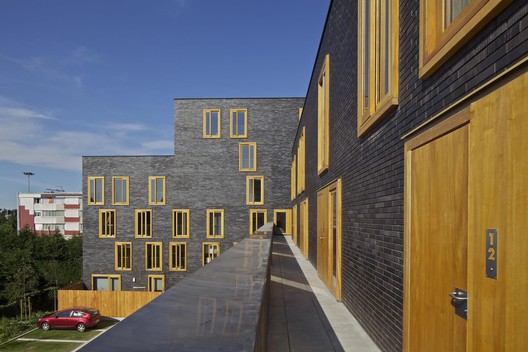 The Colors of Brick - Image 15 of 48