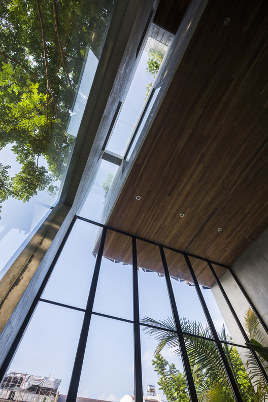 Thong House / NISHIZAWAARCHITECTS - Windows, Facade, Beam