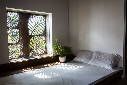 Thong House / NISHIZAWAARCHITECTS - Windows, Bed, Bedroom
