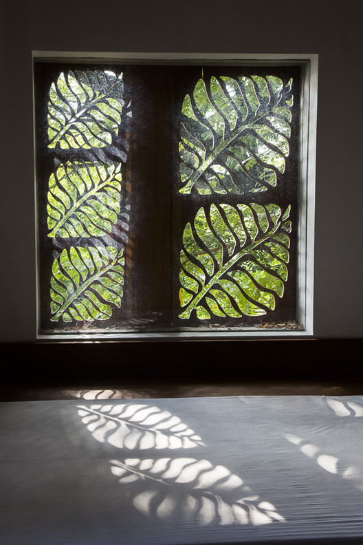 Thong House / NISHIZAWAARCHITECTS - Windows, Glass