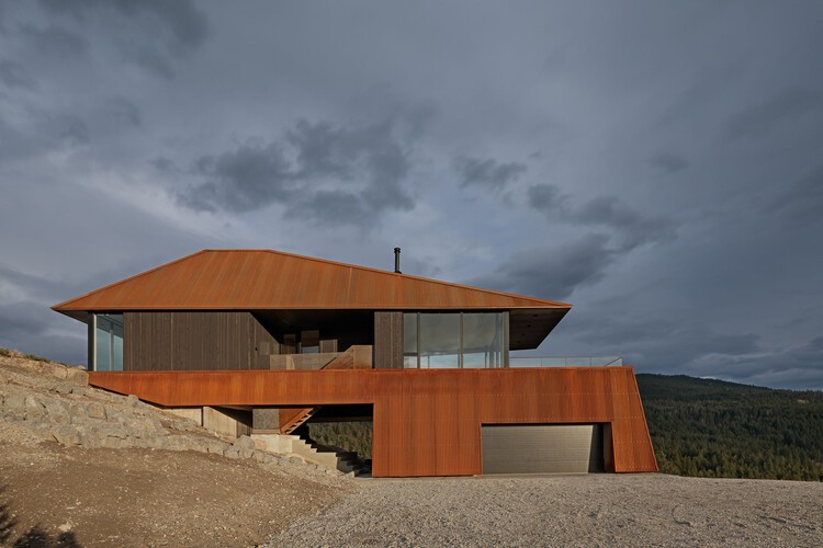 Schlotfeldt Residence / Omar Gandhi Architect - Exterior Photography, Houses, Facade, Door