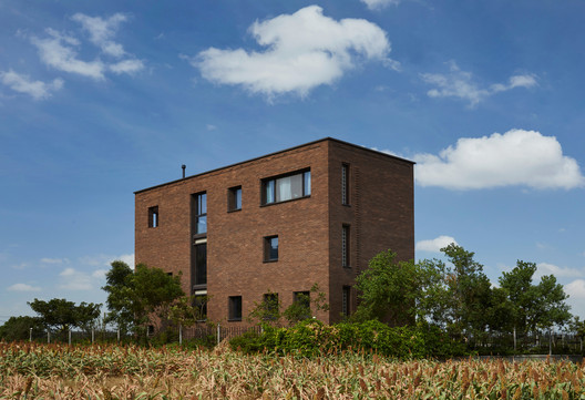 The Colors of Brick - Image 41 of 48