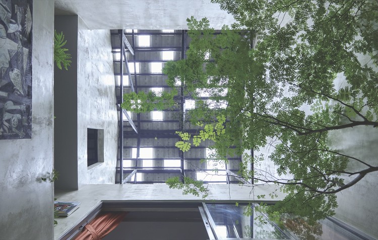 Terrace House Renovation / O2 Design Atelier - Windows, Facade