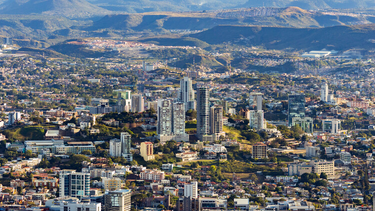 Tegucigalpa Architecture City Guide: 18 Landmarks to Explore the Capital of Honduras - Featured Image