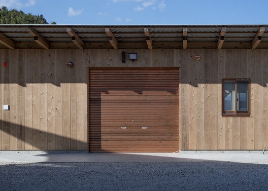 Terabe Guest House / Tomoaki Uno Architects - Exterior Photography, Windows, Facade