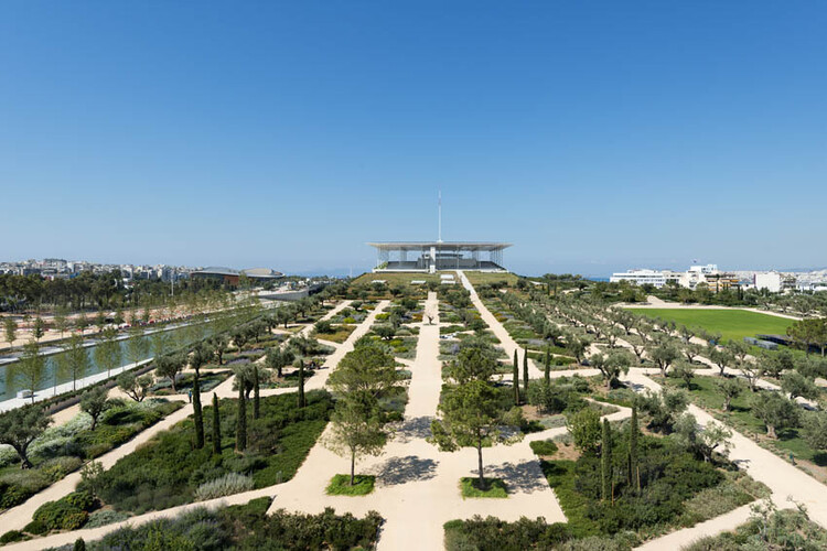 Athens Architecture City Guide: 23 Architectural Works From Ancient Grandeur to Modern Innovation - Image 16 of 28