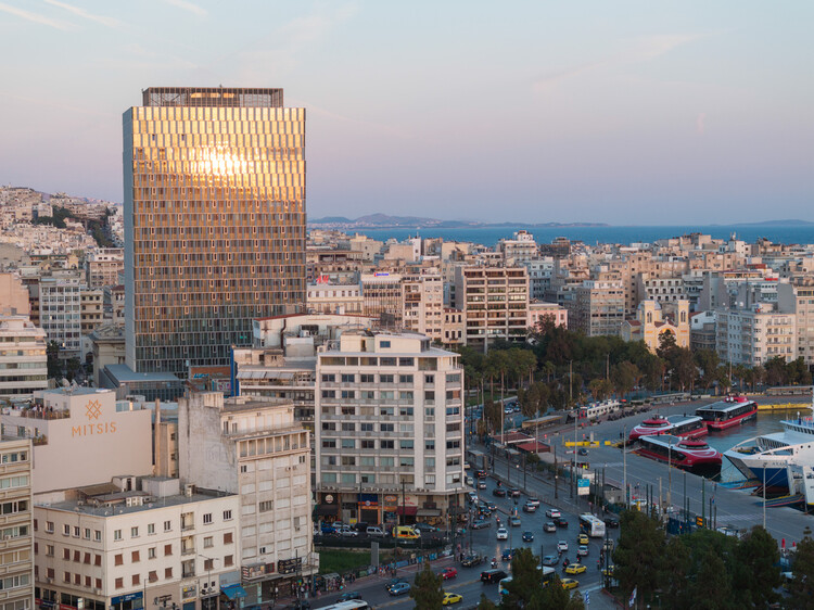 Athens Architecture City Guide: 23 Architectural Works From Ancient Grandeur to Modern Innovation - Image 17 of 28