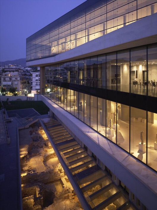 Athens Architecture City Guide: 23 Architectural Works From Ancient Grandeur to Modern Innovation - Image 15 of 28