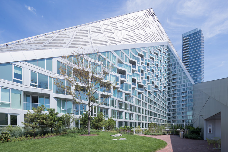 VIΛ 57 West / BIG - Image 3 of 34