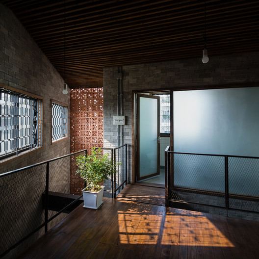 Zen House  / H.a - Windows, Beam
