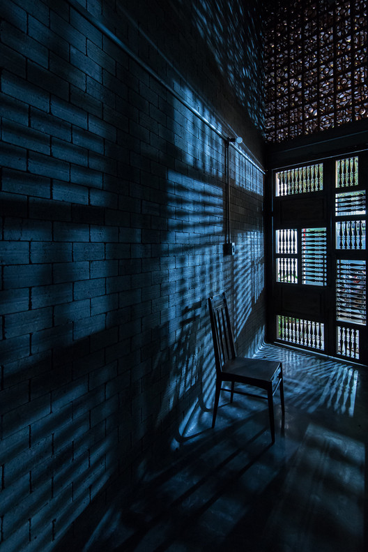 Zen House  / H.a - Windows