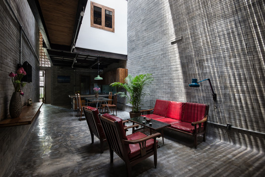 Zen House  / H.a - Table, Brick, Windows