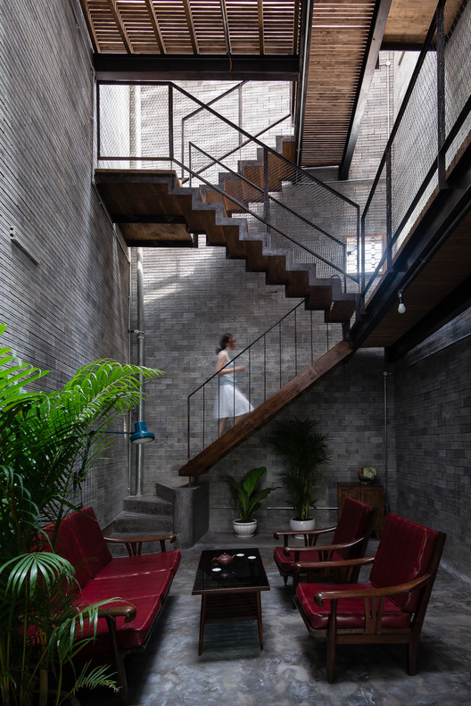 Zen House / H.a - Windows, Lighting, Chair, Stairs, Beam